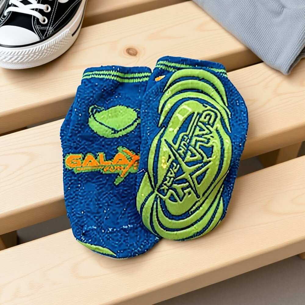 2-Pack Non-Slip Grip Socks – Over-the-Ankle, Vibrant & Fun for All Ages! - Picture 2 of 3
